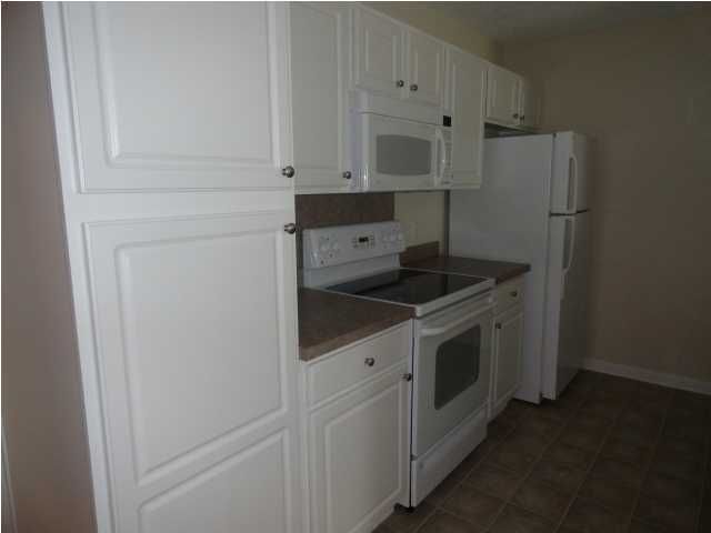 104 Destin St, Summerville, SC 29483