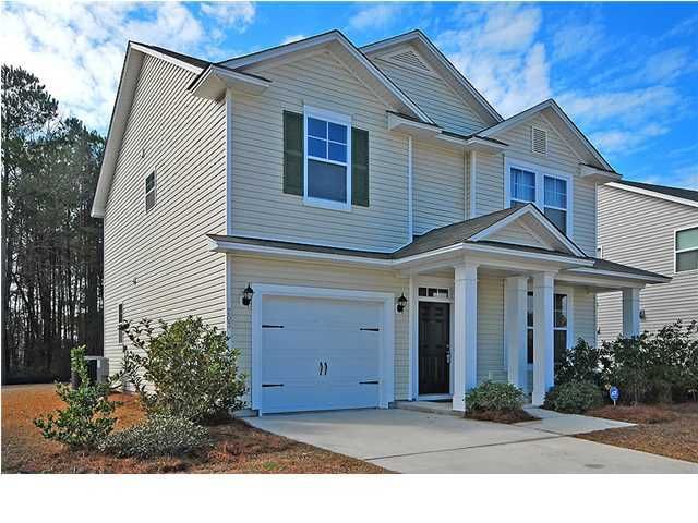 203 Oglethorpe Cir, Moncks Corner, SC 29461