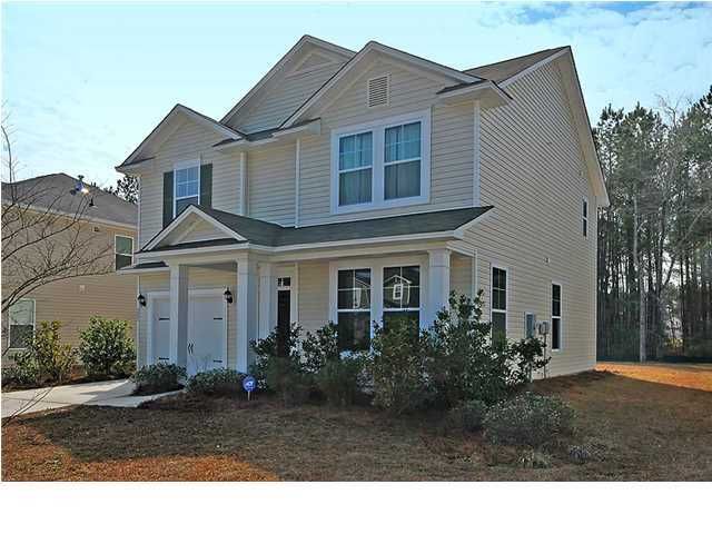 203 Oglethorpe Cir, Moncks Corner, SC 29461