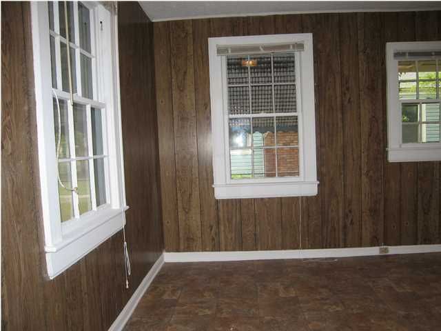 3784 Walnut St, North Charleston, SC 29405
