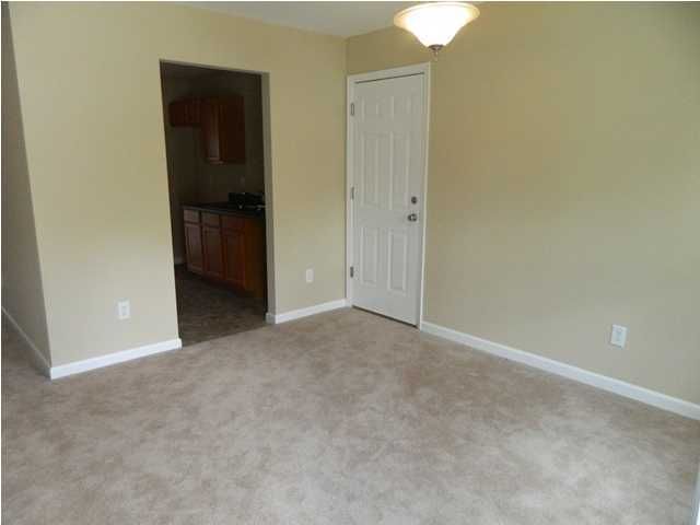 7893 Montview Rd, North Charleston, SC 29418