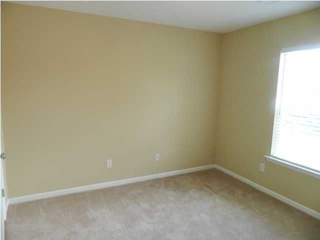7890 Montview Rd, North Charleston, SC 29418