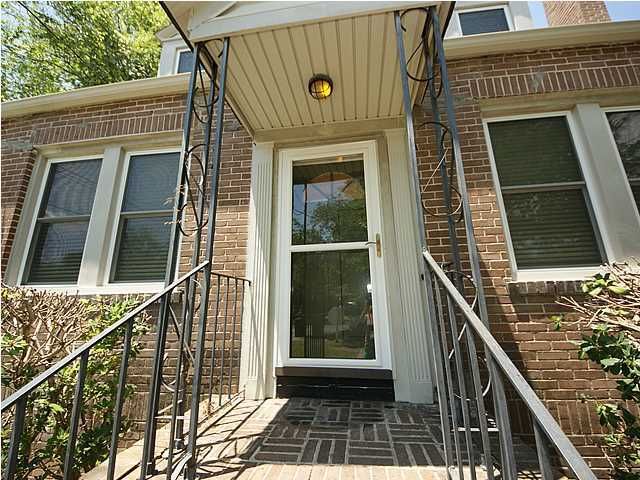 166 Grove St, Charleston, SC 29403