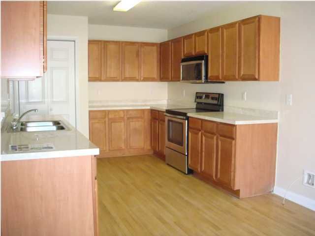 3540 Galaxy Rd, Ladson, SC 29456