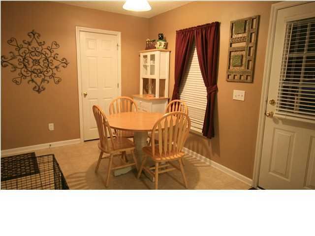 218 Myrtle Way, Summerville, SC 29483