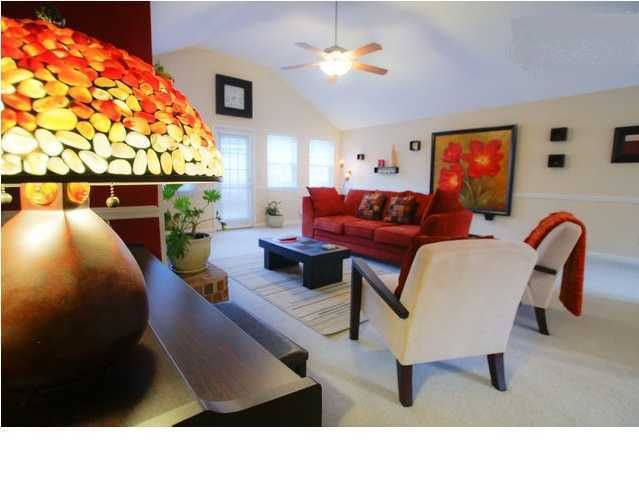611 Lockheed St, Charleston, SC 29407