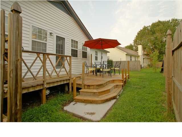 611 Lockheed St, Charleston, SC 29407