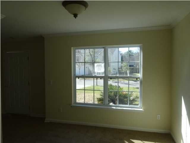210 Moon Shadow Dr, Summerville, SC 29485