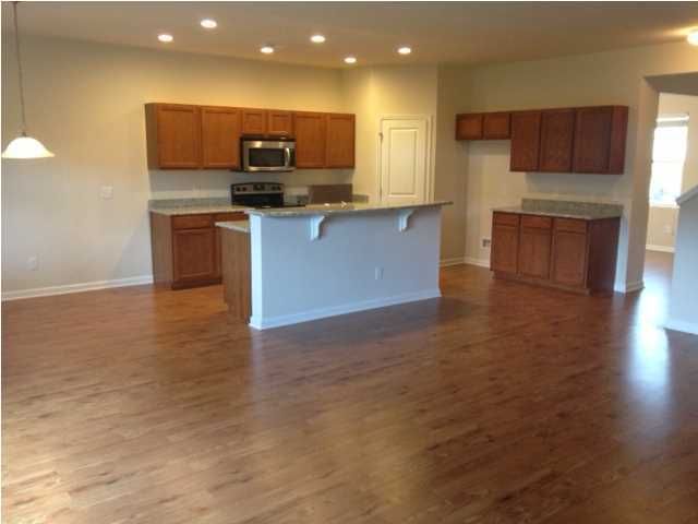 262 Decatur Dr, Summerville, SC 29483