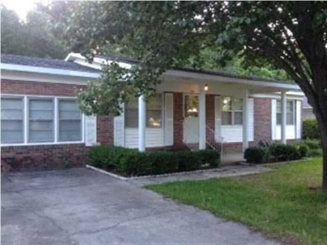 251 Clarine Dr, Goose Creek, SC 29445
