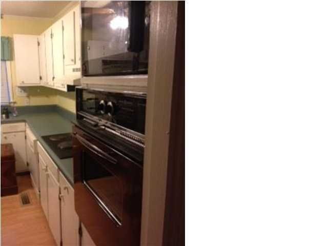 251 Clarine Dr, Goose Creek, SC 29445