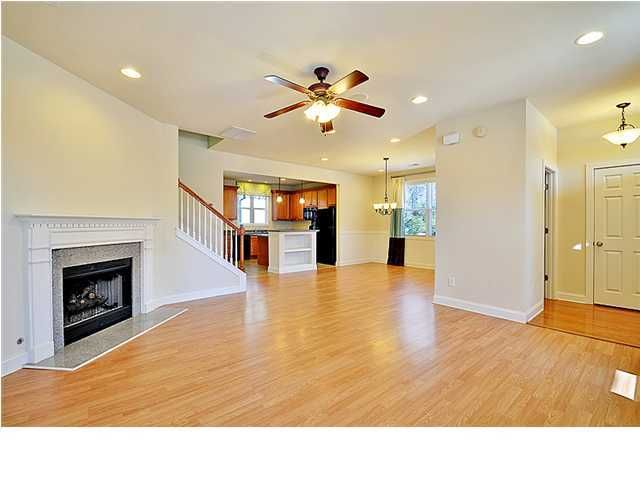 100 Gaslight Blvd, Summerville, SC 29483