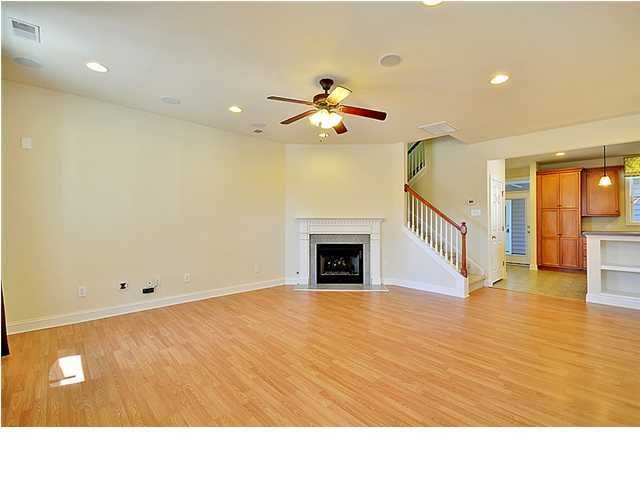 100 Gaslight Blvd, Summerville, SC 29483