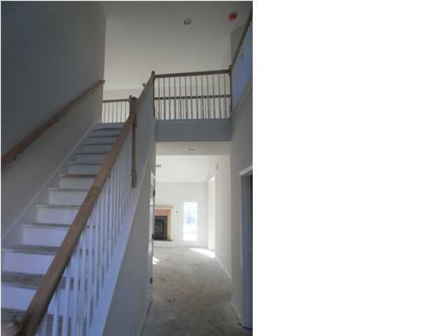 8199 Halbert Dr, North Charleston, SC 29406