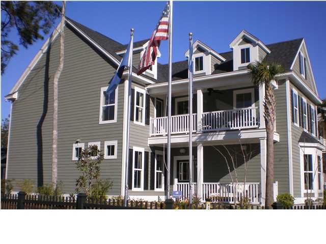 3002 Memorial Dr, Charleston, SC 29414