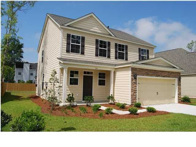224 Comiskey Park Cir, Summerville, SC 29485
