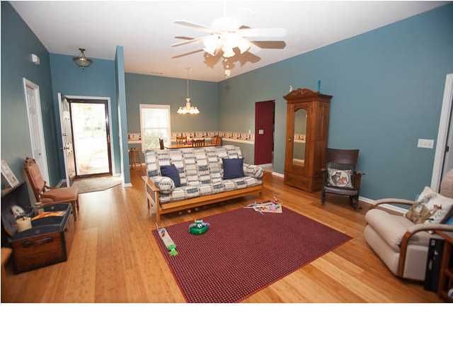 1596 Clark Sound Cir, Charleston, SC 29412