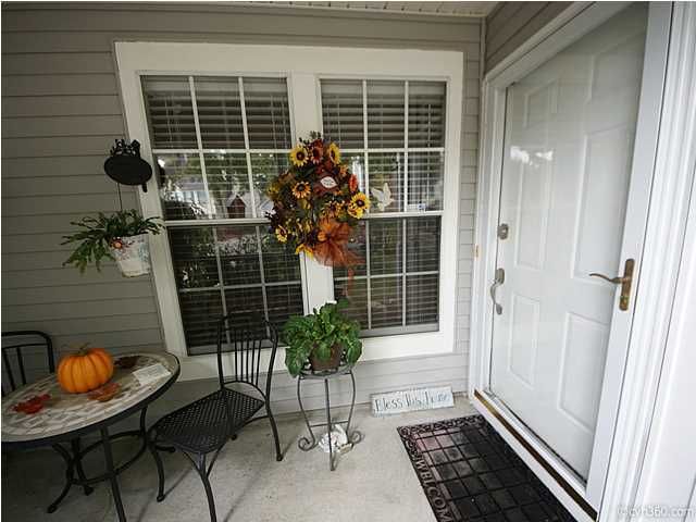 8387 Coventry Rd, North Charleston, SC 29420