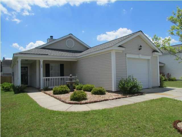 103 Glenlivet Ct, Summerville, SC 29483