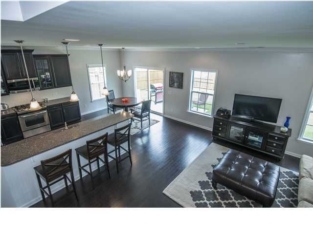426 Sanders Farm Ln, Charleston, SC 29492