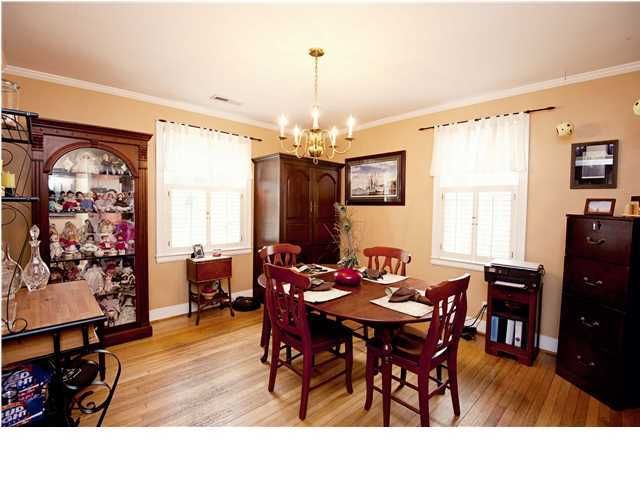 16 Lyttleton St, Charleston, SC 29407