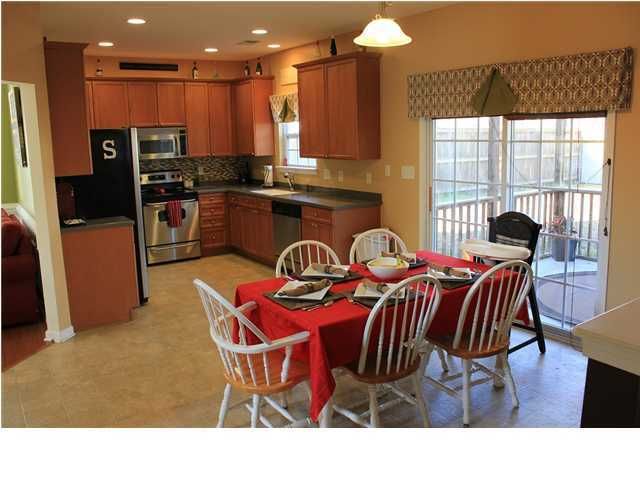 5247 Stonewall Dr, Summerville, SC 29485