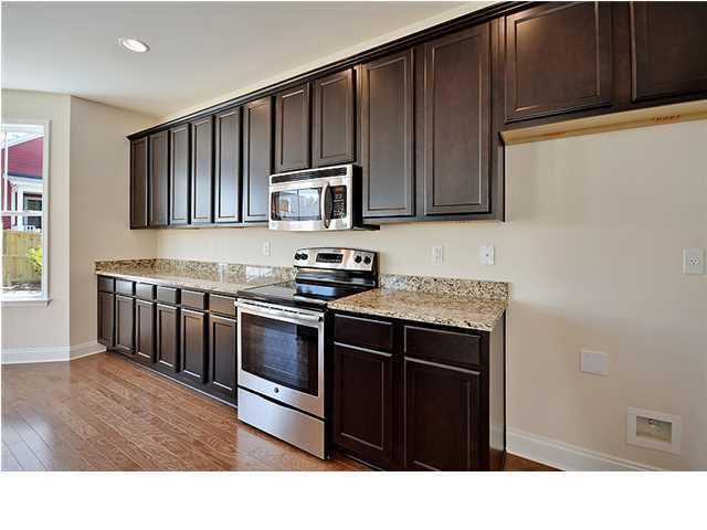 106 Evelyn Joy Dr, Summerville, SC 29483