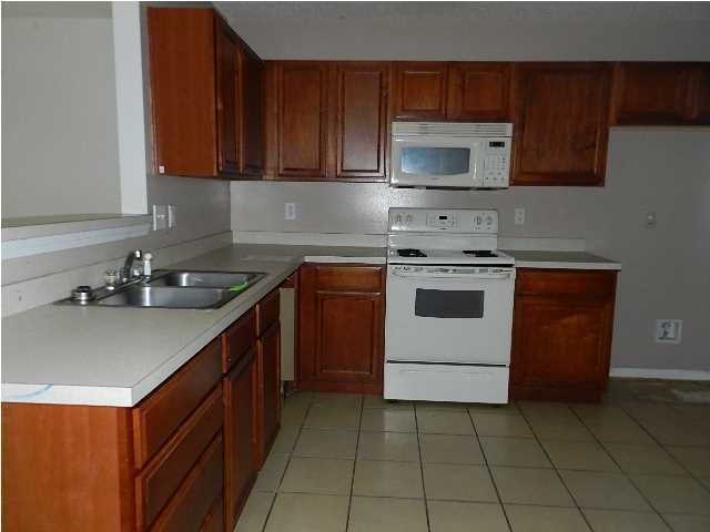 331 Dunning Rd, Summerville, SC 29483
