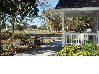 1407 Wando Rd, North Charleston, SC 29405