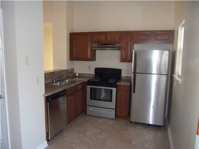 505 Hedge Way, Summerville, SC 29483