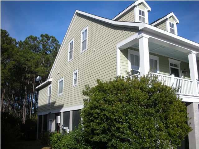 218 Clouter Creek Dr, Wando, SC 29492