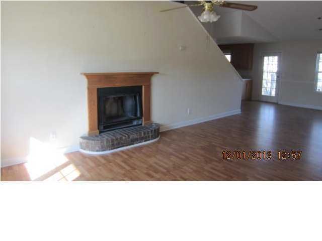 6630 Bent Creek Dr, North Charleston, SC 29420