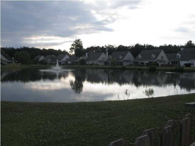 4860 Habersham Ln, Summerville, SC 29485