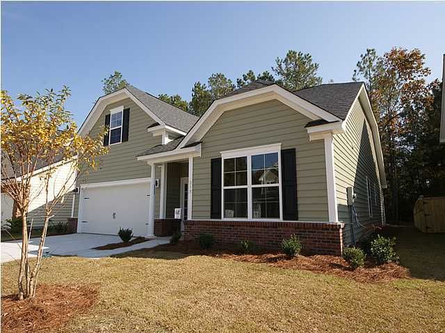 109 Springbank Ct, Moncks Corner, SC 29461