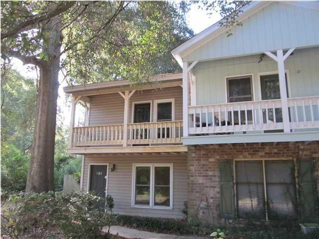 1383 Camp Rd #A, Charleston, SC 29412