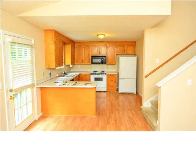 6645 Bent Creek Dr, North Charleston, SC 29420