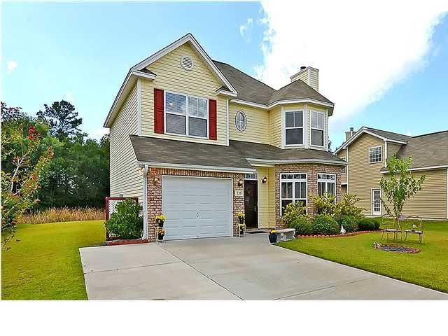 226 Westbrooke Rd, Summerville, SC 29483