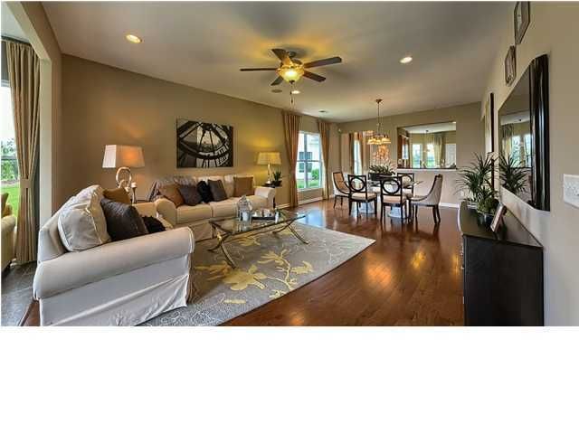 506 Sea Foam St, Summerville, SC 29483