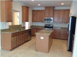 206 Buttonbush Ct, Moncks Corner, SC 29461