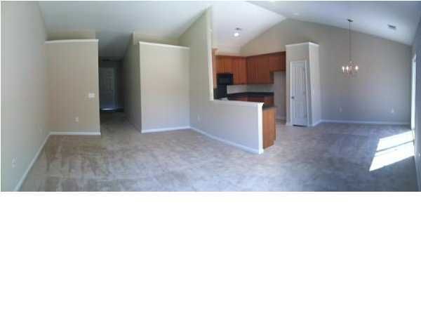622 English Oak Cir, Moncks Corner, SC 29461