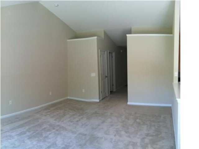 622 English Oak Cir, Moncks Corner, SC 29461