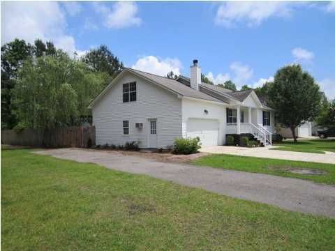 437 Courtland Dr, Summerville, SC 29483