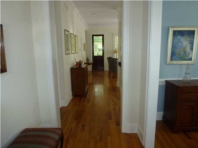 30 Sowell St, Mount Pleasant, SC 29464