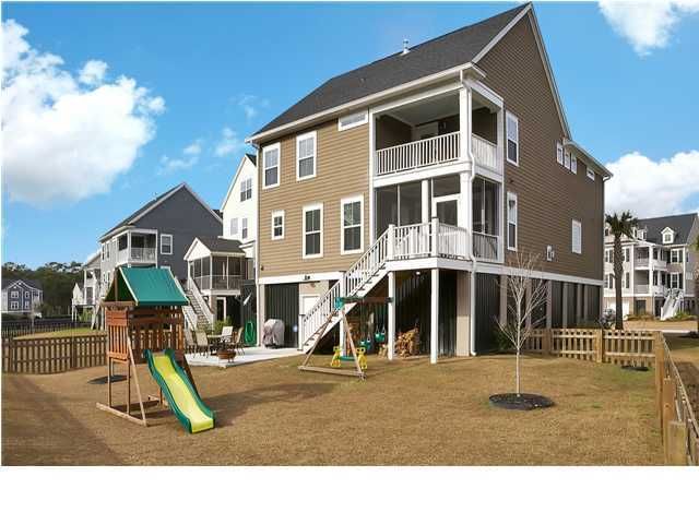 321 Megans Bay Ln, Charleston, SC 29492