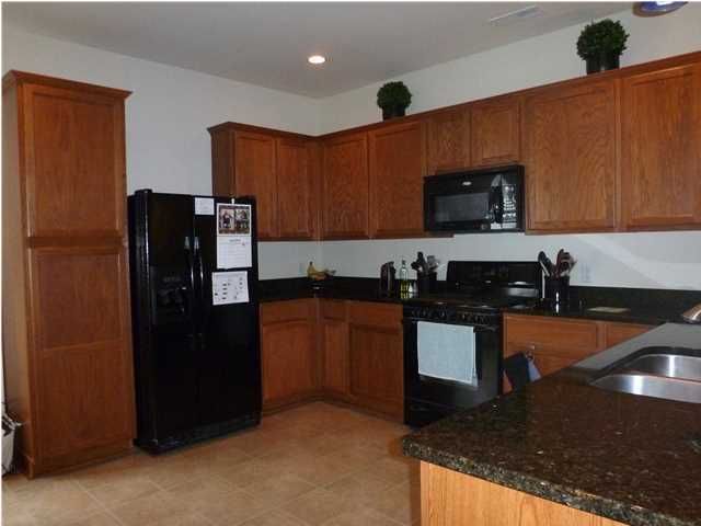9653 Godwin St, Ladson, SC 29456
