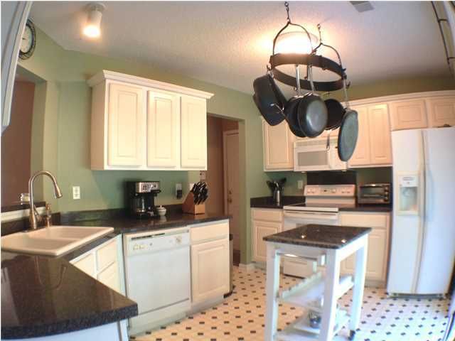 540 Hainsworth Dr, Charleston, SC 29414