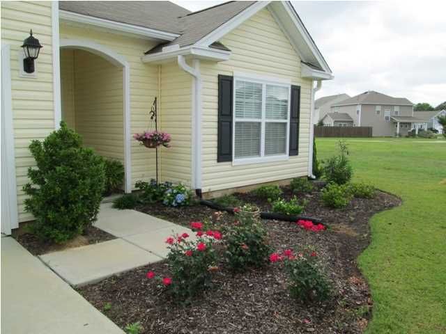 6002 Snead Ln, Summerville, SC 29483
