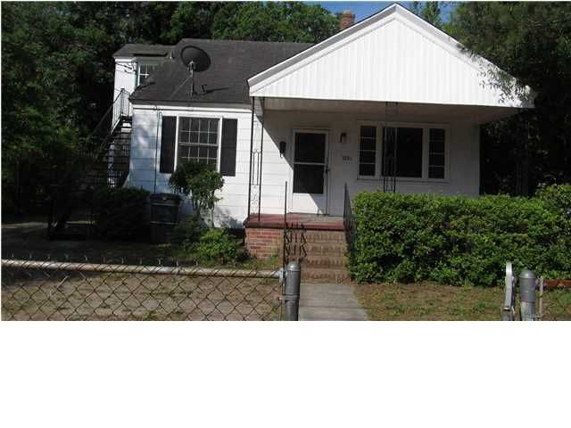 3881 Chestnut St, North Charleston, SC 29405