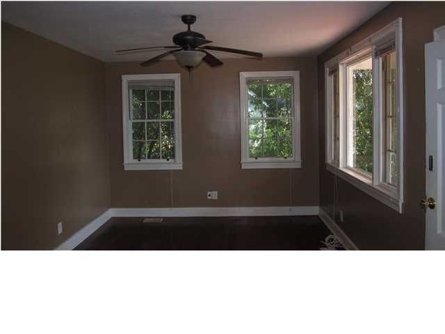 3881 Chestnut St, North Charleston, SC 29405