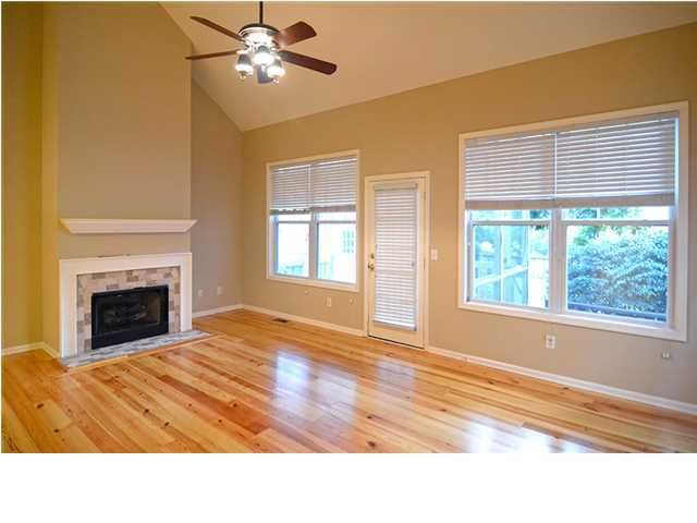 1071 Barfield St, Charleston, SC 29492